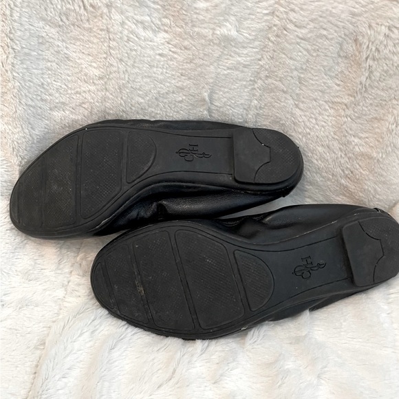 Cole Haan leather flats - Picture 2 of 4